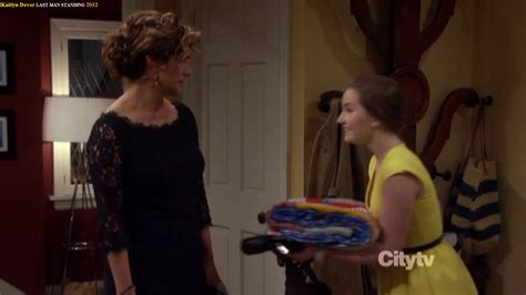 Naked Kaitlyn Dever In Last Man Standing Us