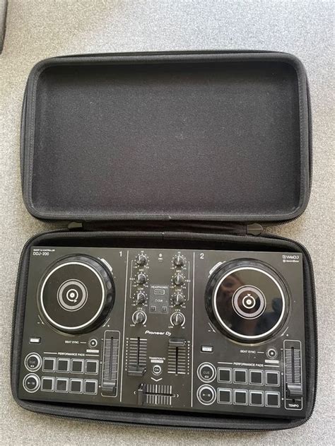 Pioneer DJ Pult - DDJ 200 (Gebraucht) in zürich für CHF 80 – mit ...
