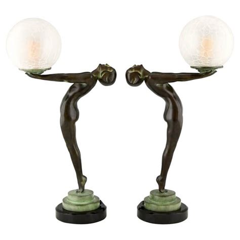 Clarté LIFE SIZE Art Deco bronze lamp standing nude with globe Deconamic