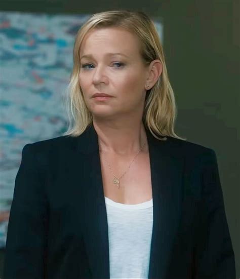 19 Sexy Hot Samantha Mathis Bikini Pics