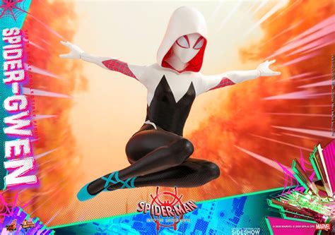Spider Gwen Sixth Scale Collectible Figure By Hot Toys Off