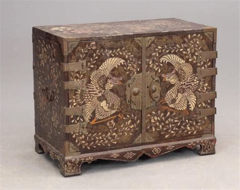 Chest Copake Auction