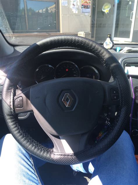 Оплетка на руль из поднебесной — Renault Sandero 2G, 1,6 л, 2015 года ...