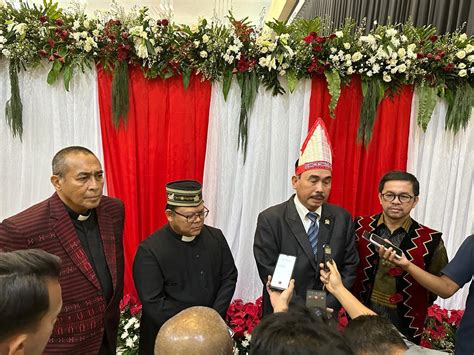 Perayaan Natal Dpr Mpr Dpd Ri Pererat Tali Kasih Persaudaraan Jelang