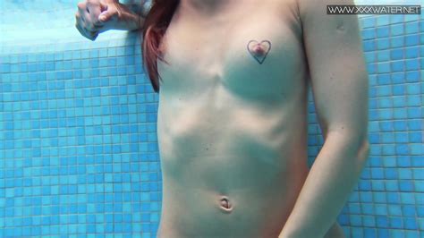Hottest Underwater Swimming Babe Lizi Vogue