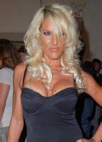 ILIANA FISCHER Nude AZNude