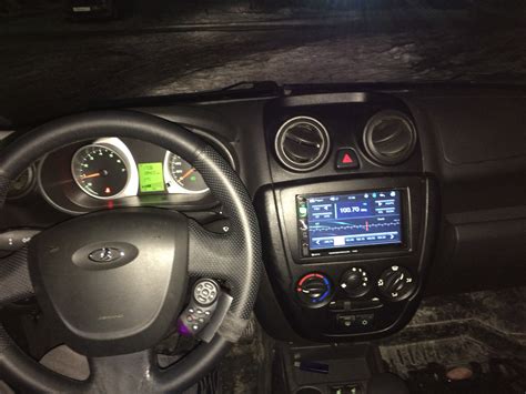 Установка мультимедиа — Lada Гранта (1G), 1,6 л, 2013 года | автозвук ...