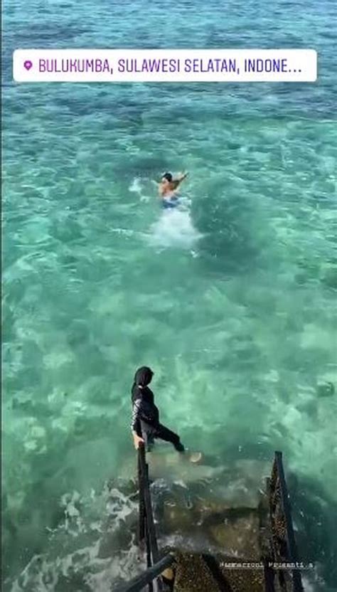 Hot Sexy Irish Bella Bikini Pics