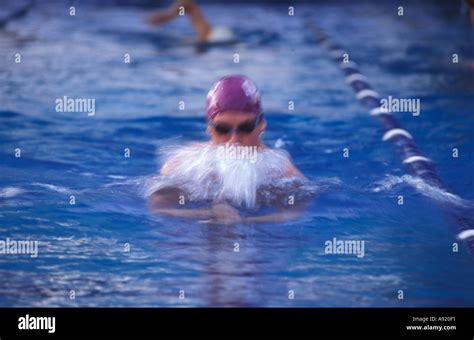 Swimmer Figure Hi Res Stock Photography And Images Alamy