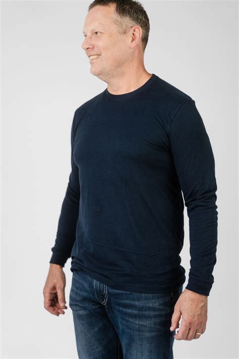 Navy Blue | Long Sleeve Crew Neck - Men's T-Shirt Club