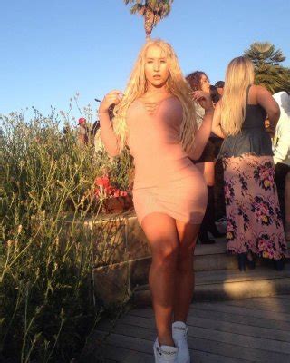 Nikkita Lyons Nude Porn Pictures Xxx Photos Sex Images Page Pictoa