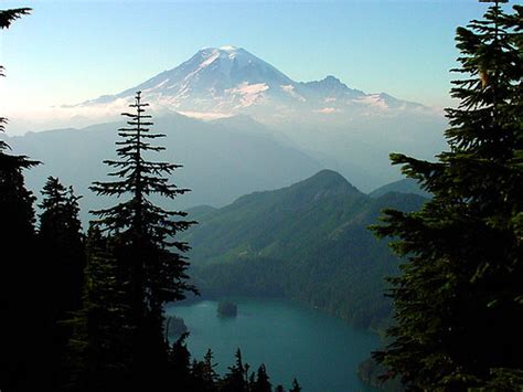 Mt Rainier And Packwood Lake 5052073004 One Of Many Photos Flickr