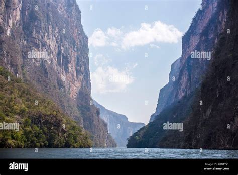 Sumidero Canyon, Chiapas, Mexico Stock Photo - Alamy