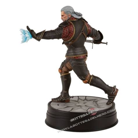 Witcher Wild Hunt Statue Geralt Toussaint Tourney Armor Cm