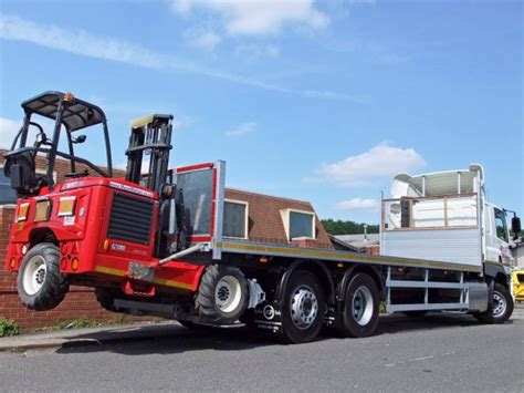 Maun Motors Self Drive Flatbed Moffett Lorry Hire 26 Tonne Sleeper