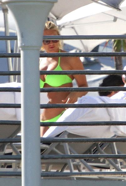 Naked Brooke Hogan Added By Razzman