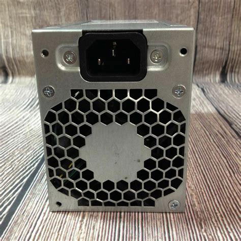 DPS-200PB-196 A HP EliteDesk 800 G2 SFF 200W Netzteil 901912-003 796419 ...