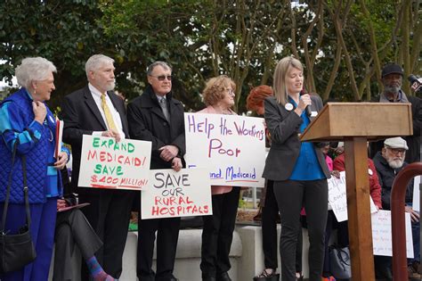 Advocates Visit Alabama Lawmakers To Urge Support For Medicaid