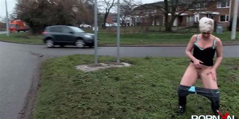 Pornxn Chesty Mature Bree Pissing In The Public Bree Branning Tnaflix