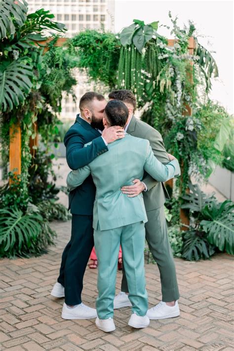 impresionantes fotografías de una boda gay poliamorosa en Brasil