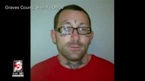 Graves County Police Search For Suspected Sex Offender Youtube