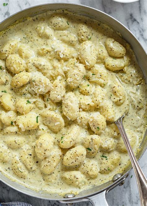 Creamy Pesto Gnocchi Recipe – How to Cook Pesto Gnocchi — Eatwell101