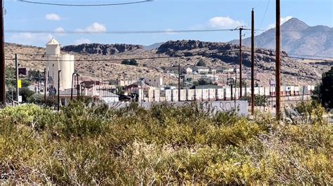 Bnsf Stack Train With All Ns Power Through Kingman Az Youtube