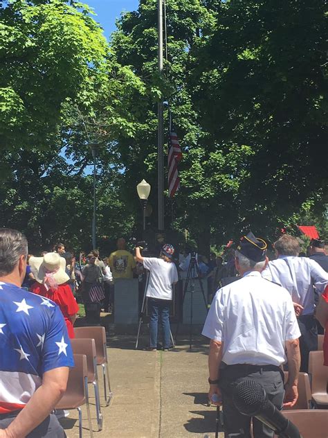PHOTOS: “Walk To Honor” In Ellwood City – Ellwood City, PA news