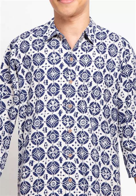 Jual Bhatara Batik LIAM Original 2024 ZALORA Indonesia