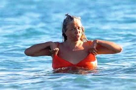 Naked Mara Venier In Everyday Italian