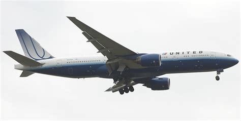 N221UA | Bureau of Aircraft Accidents Archives