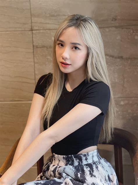 Hot girl gợi cảm Yêu không cần chu cấp phớt lờ lời gạ gẫm ảnh khỏa thân Hạt giống tâm hồn