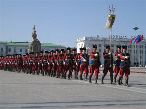 Площадь Сухэ-Батора | OMyWorld - все достопримечательности мира