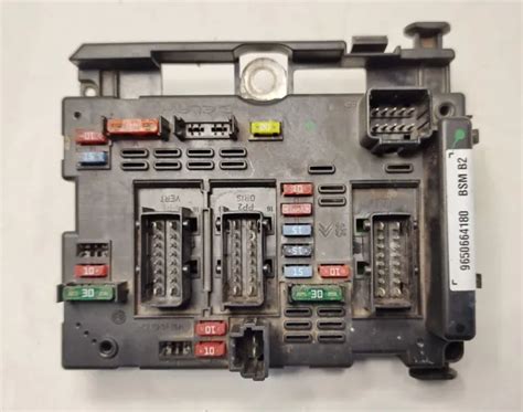 PEUGEOT 307 206 2002 Sicherungskasten Relais 9650664180 BSM B2 Fuse Box