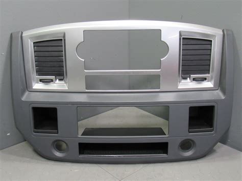 09 11 Toyota Corolla Center Upper Dash Bezel AC Heater Air Vent