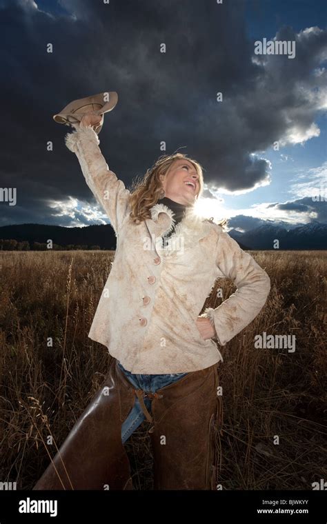 Woman Cowgirl Mature Hi Res Stock Photography And Images Alamy