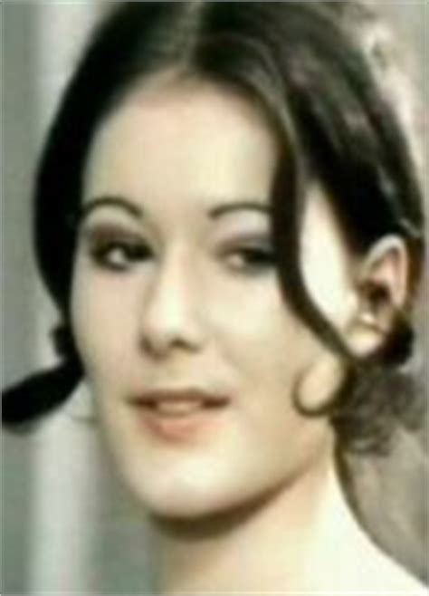 Naked Marianne Dupont In Ob Dirndl Oder Lederhose