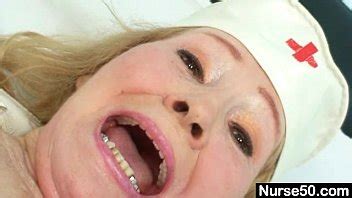 Mature Spreading Videos XVIDEOS