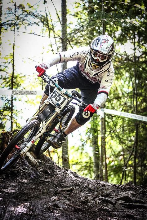 Gear Shots: Maxxis High Roller 2