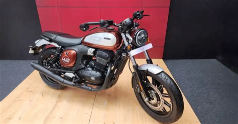 retro bikes  rs  lakh  india