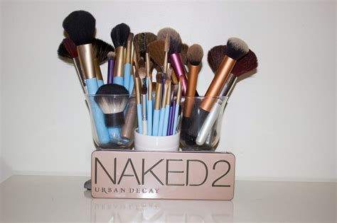 Les Astuces De Floriane Maquillage De Tous Les Jours Avec La Naked