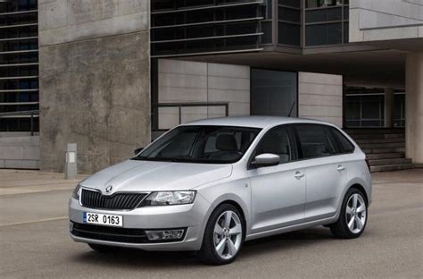 "Шкода Рапид" хэтчбек: комплектация, фото