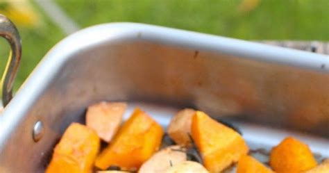 Un peu gay dans les coings Courge melonnette et coings rôtis au four à la sauge boudins