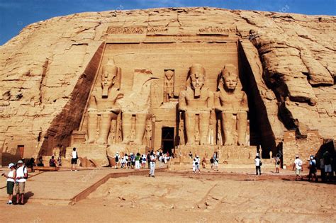 Abu Simbel Temples – Stock Editorial Photo © lucidwaters #17326143