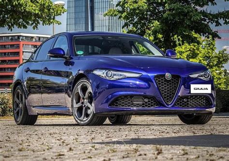 Alfa Romeo Giulia Turbo Cv At Awd Q Veloce Nuove Listino