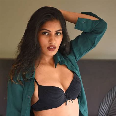 Anjali Gaud Onlyfans 1GB Collection Full Nude LINK IN COMMENTS