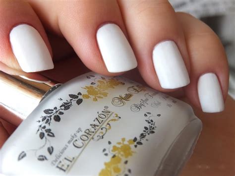 Матовый маникюр - 115 фото и советы как сделать | Портал для женщин ...