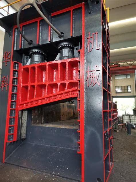 Easy Control Scrap Metal Cutting Shear Machine Customize Voltage