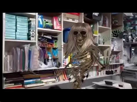 Tiene Hojas De Colores XVIDEOS