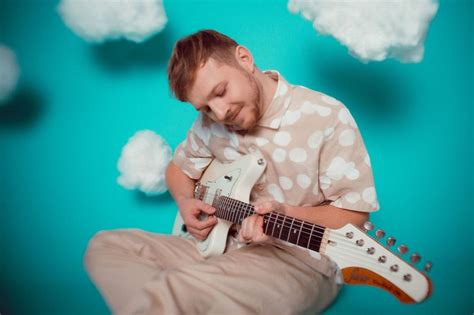 Thom Artway přichází s první česky zpívanou deskou | Hudební knihovna.cz